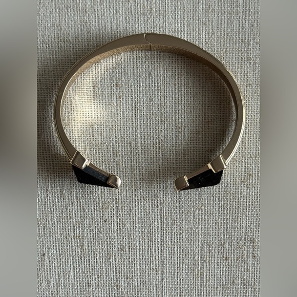 💛KENDRA SCOTT CUFF💛 - Picture 3 of 7